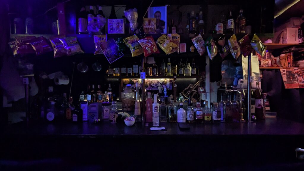 2026年9月撮影・成田市花崎町のbar noname カウンター|営業中