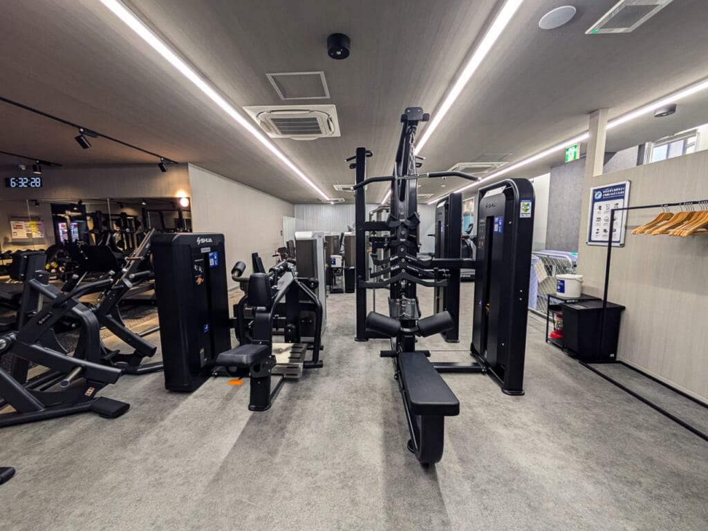 2026年撮影・成田市花崎町のLifeFit京成成田駅前店 ケーブルマシンのエリア｜営業中