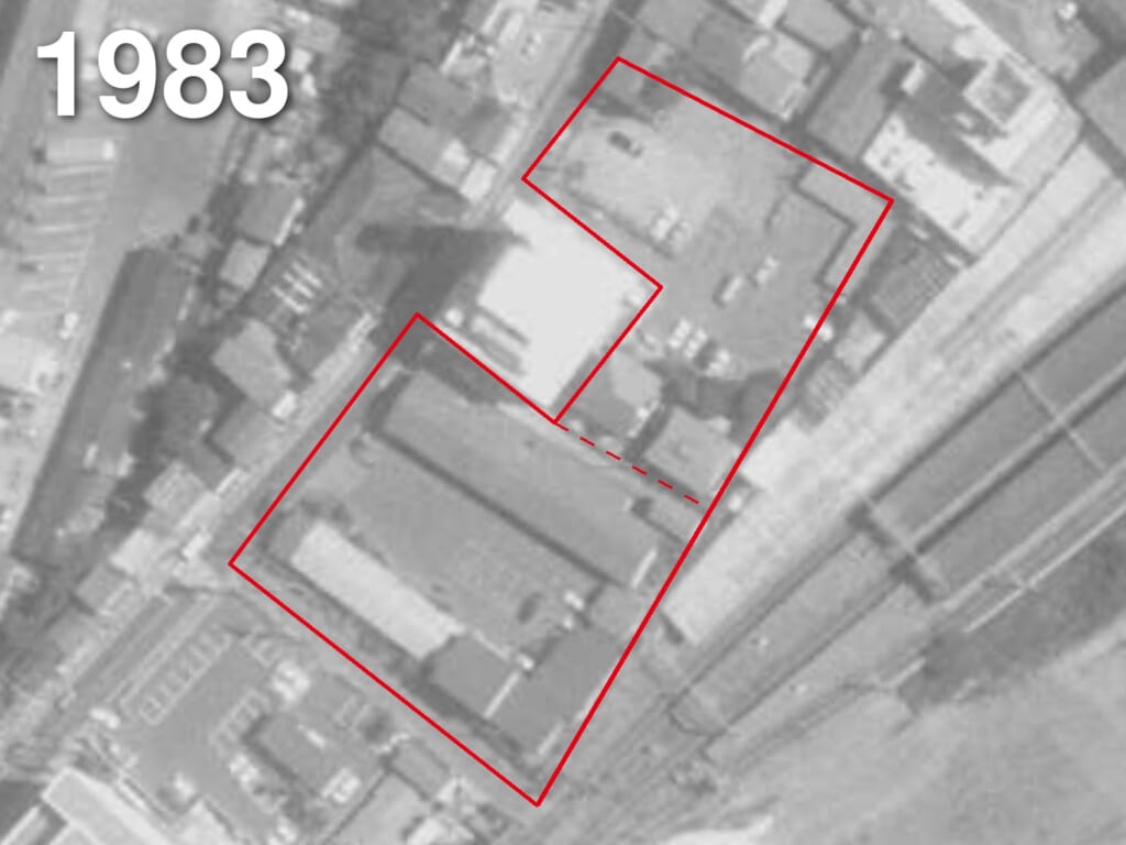 1983年・成田市花崎町 ホテルウェルコ成田の敷地 本館建設前の空中写真(国土地理院)|現存